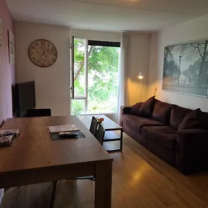  Проживание в семье Johan'S B&B With Roofterrace And Cheap Parking - Since 2014 Нидерланды