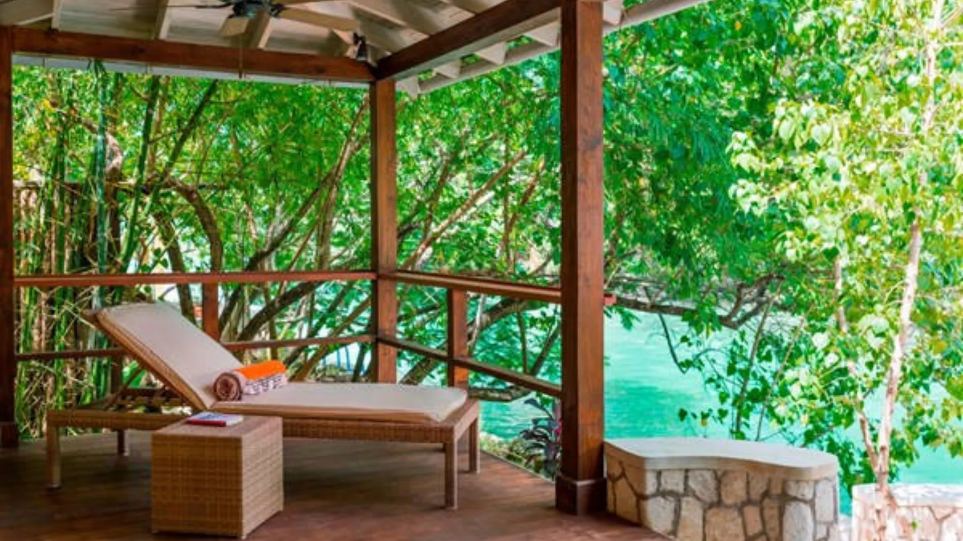 黄金眼酒店 Oracabessa